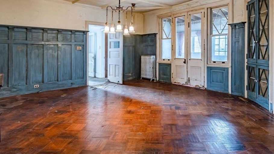 دلایل بازسازی یک بنا چیست؟