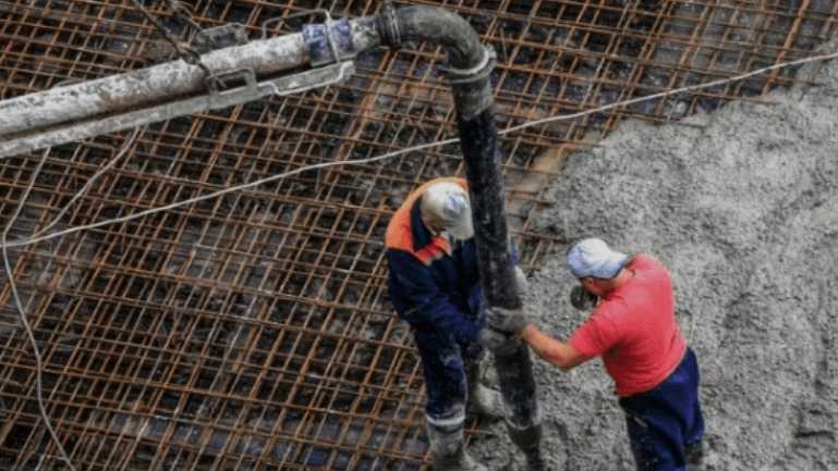 Bani Tammand, Tebriz'de müteahhitlik ve betonlama işleri
