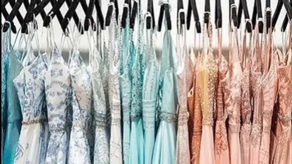 Sadaf Galerisi, Ilam'da her türlü elbiseyi satıyor