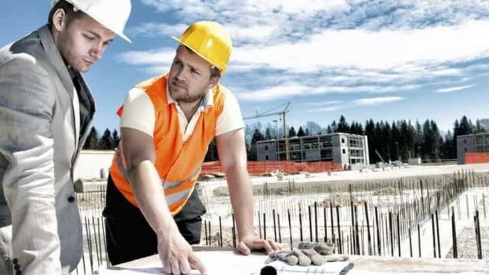 Ahvaz'da kontrol mühendisi