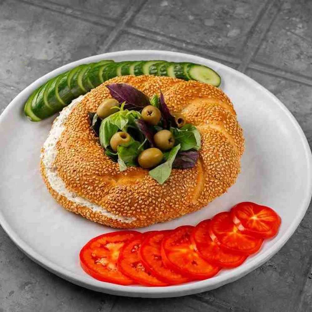 کافه رستوران آوا در بندر انزلی