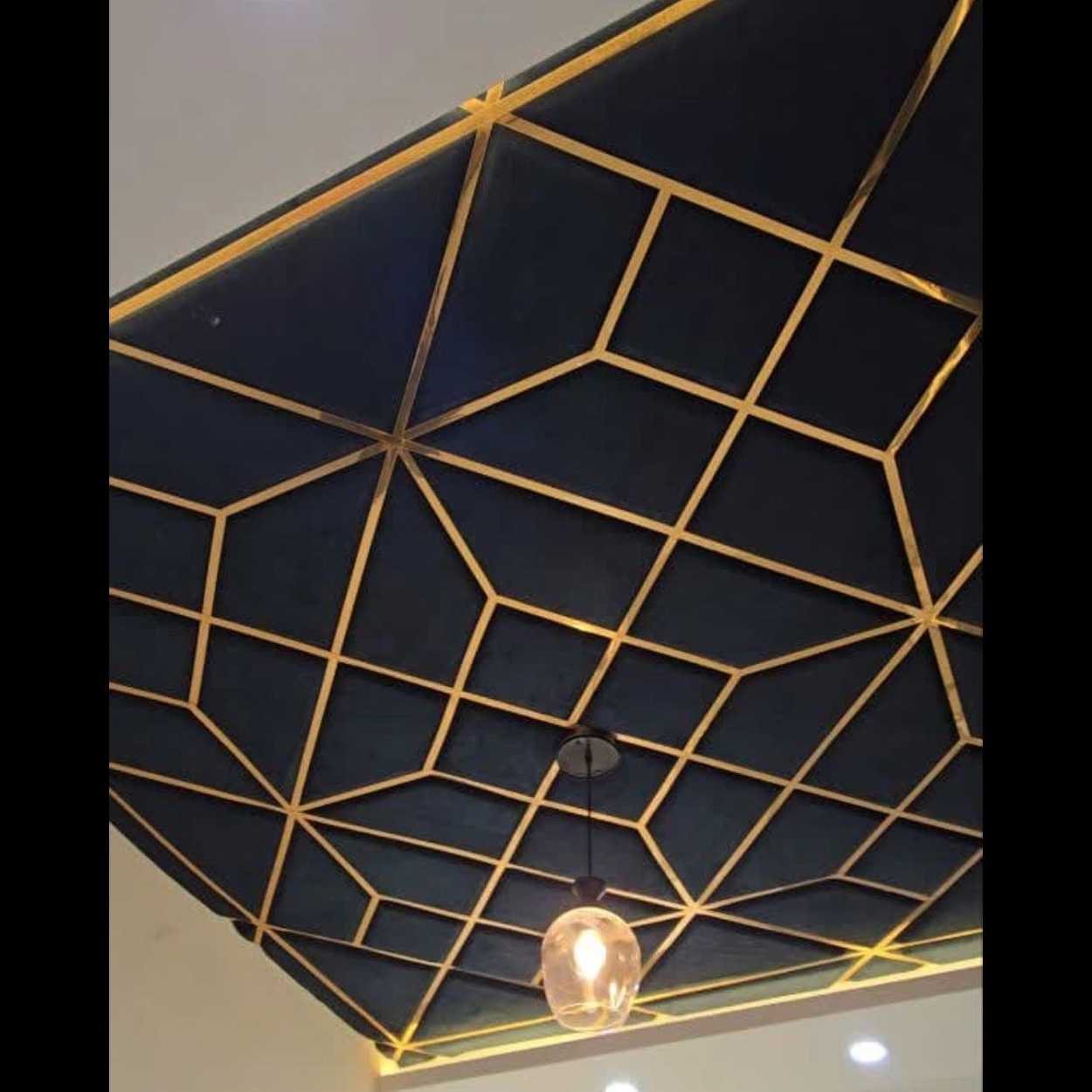 تایل لمسه پشت چسبدار