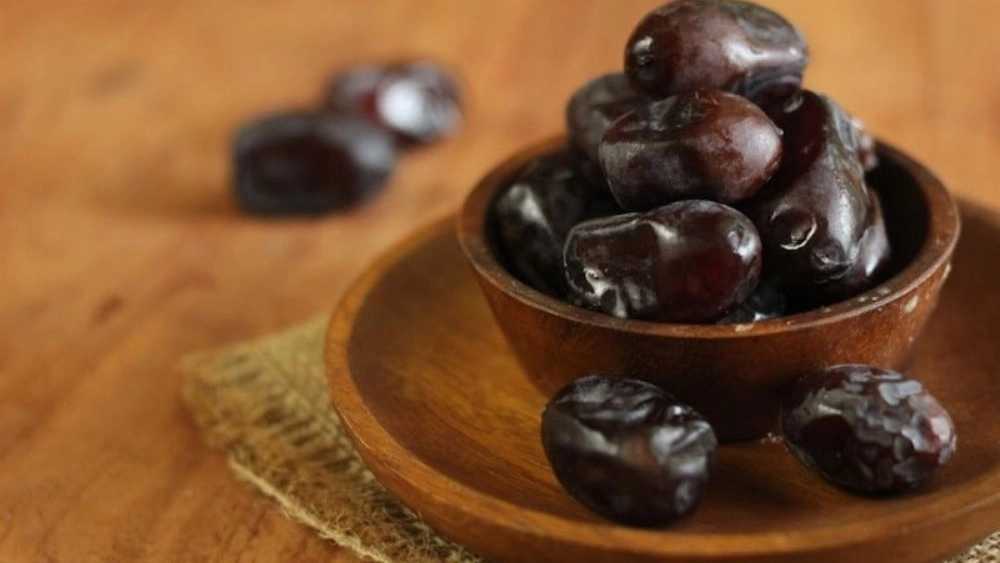 ویژگی های خرمای مضافتی بم