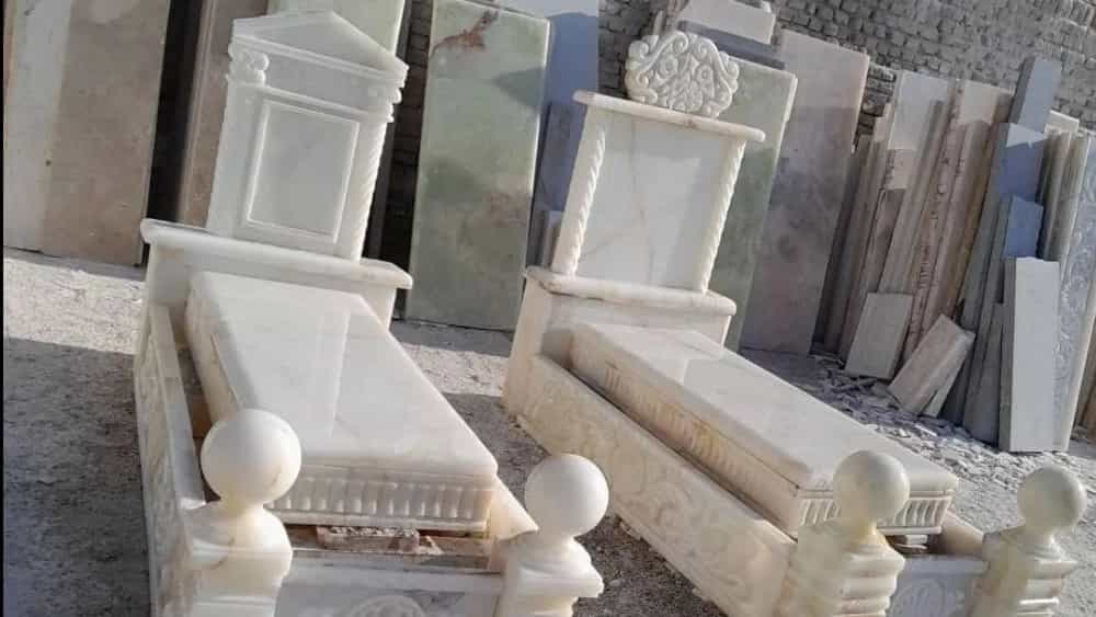 بناء شاهد القبر في خوزستان