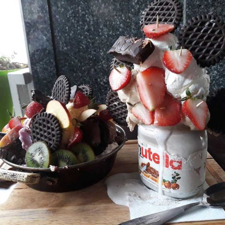 کافه کاغذ اصفهان