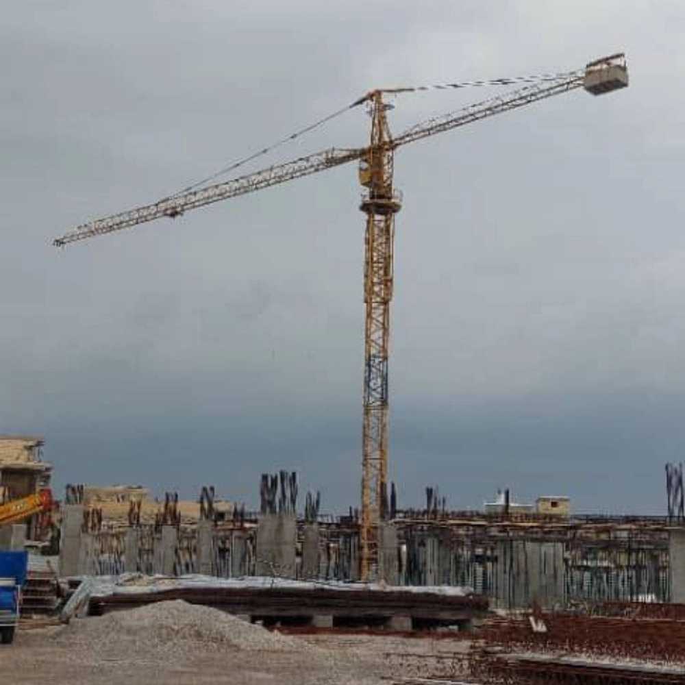 تاور کرین شجاعی