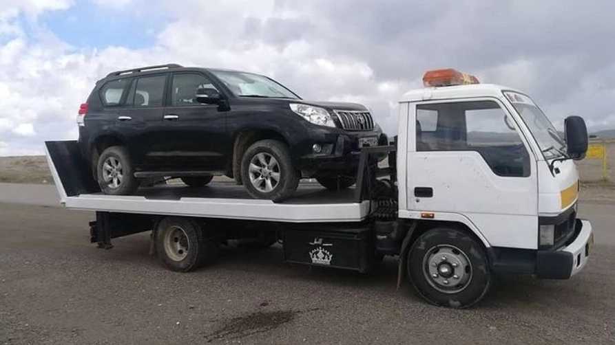 شاحنة سحب حسينبور، حاملة سيارات في حدود بازركان