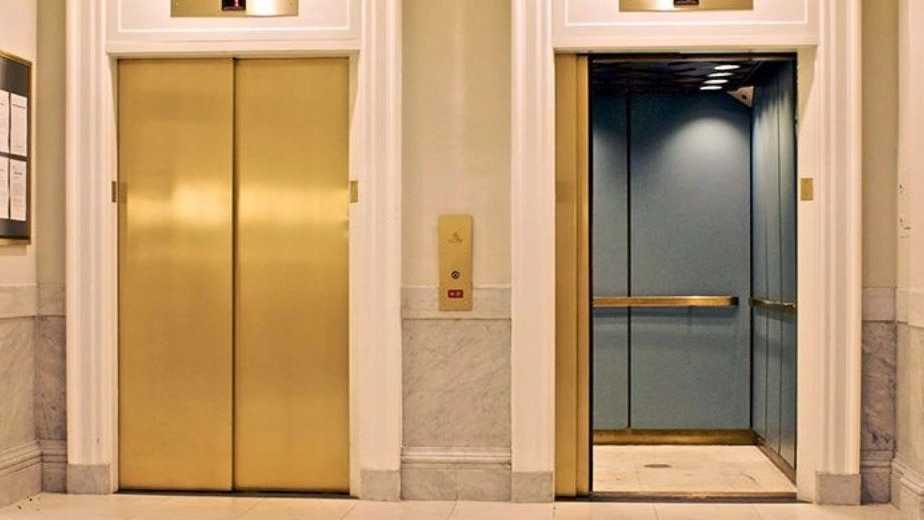 Spring elevator industry, sales and installation of elevators in Sari