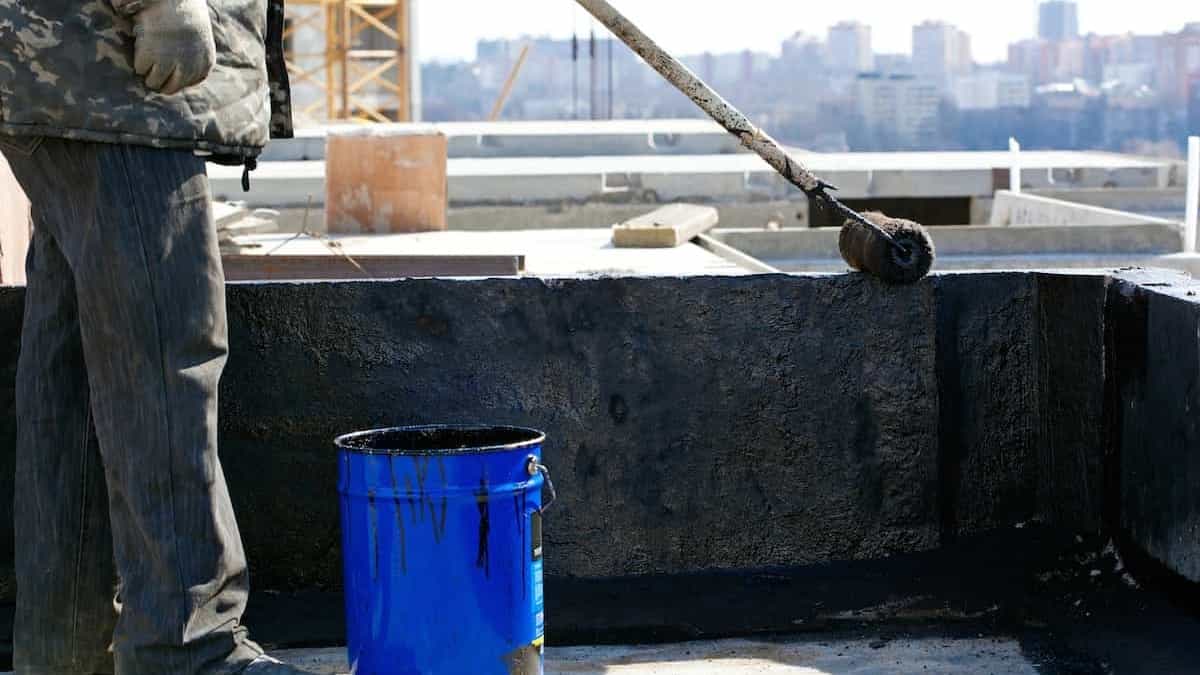 Izogam İnşaat Çatı Kaplama Şirketi, Tahran kampüsünde Qirgoni Asfalt Çevre Düzenlemesi ve Altyapı İşi