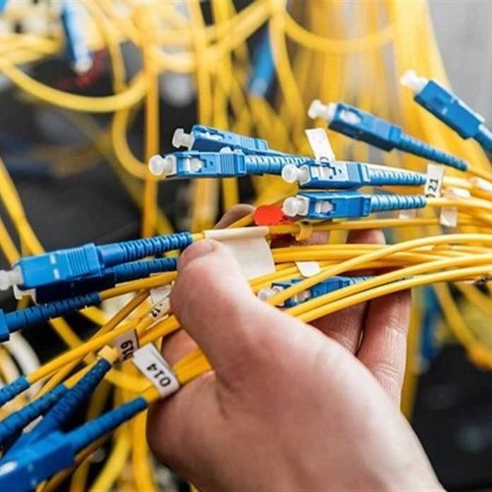 شرکت فناپ تلکام