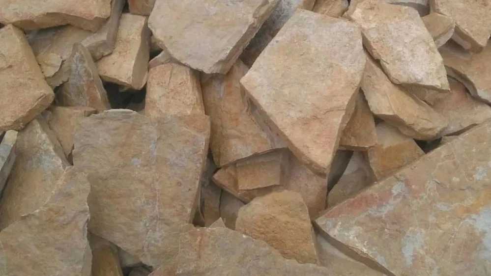 اجرای سنگ ورقه ای در دماوند