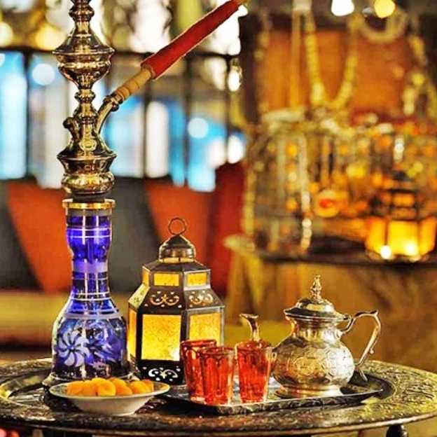 Afshar Cafe's special service