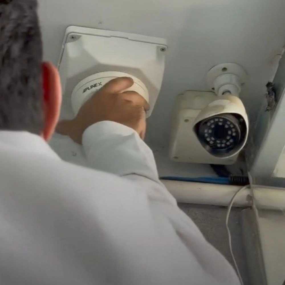 نصب دوربین مداربسته و دزدگیر اماکن
