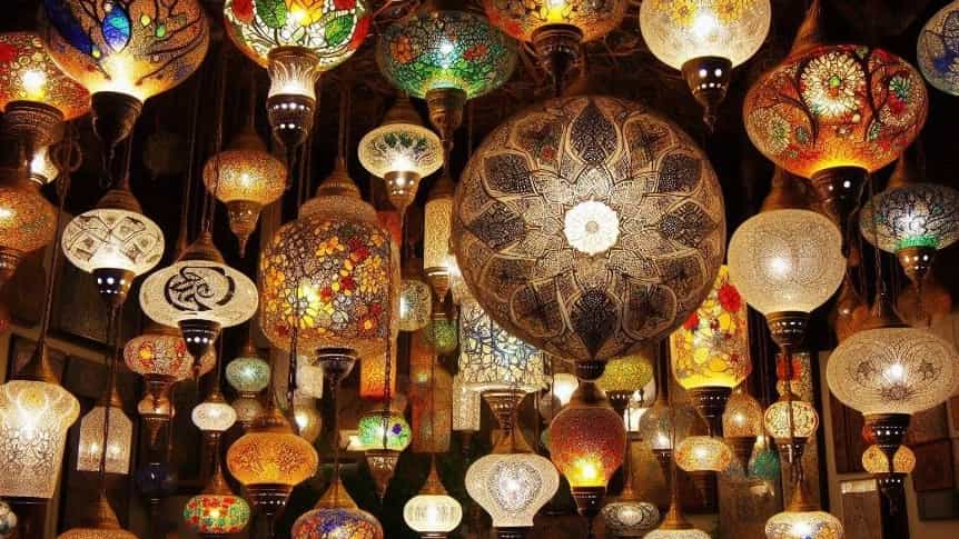 Cam vitreus nedir ve Jam'in Tahran'daki el sanatları onu neden yeni bir seviyeye taşıyor?
