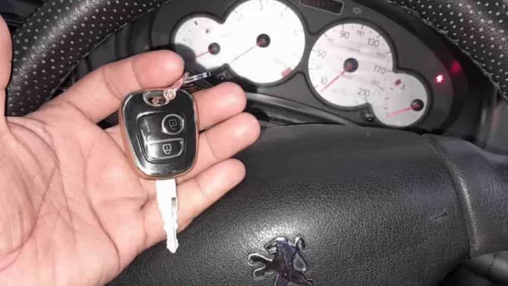 Uzaktan yapı yapısının tanımı; Model 2