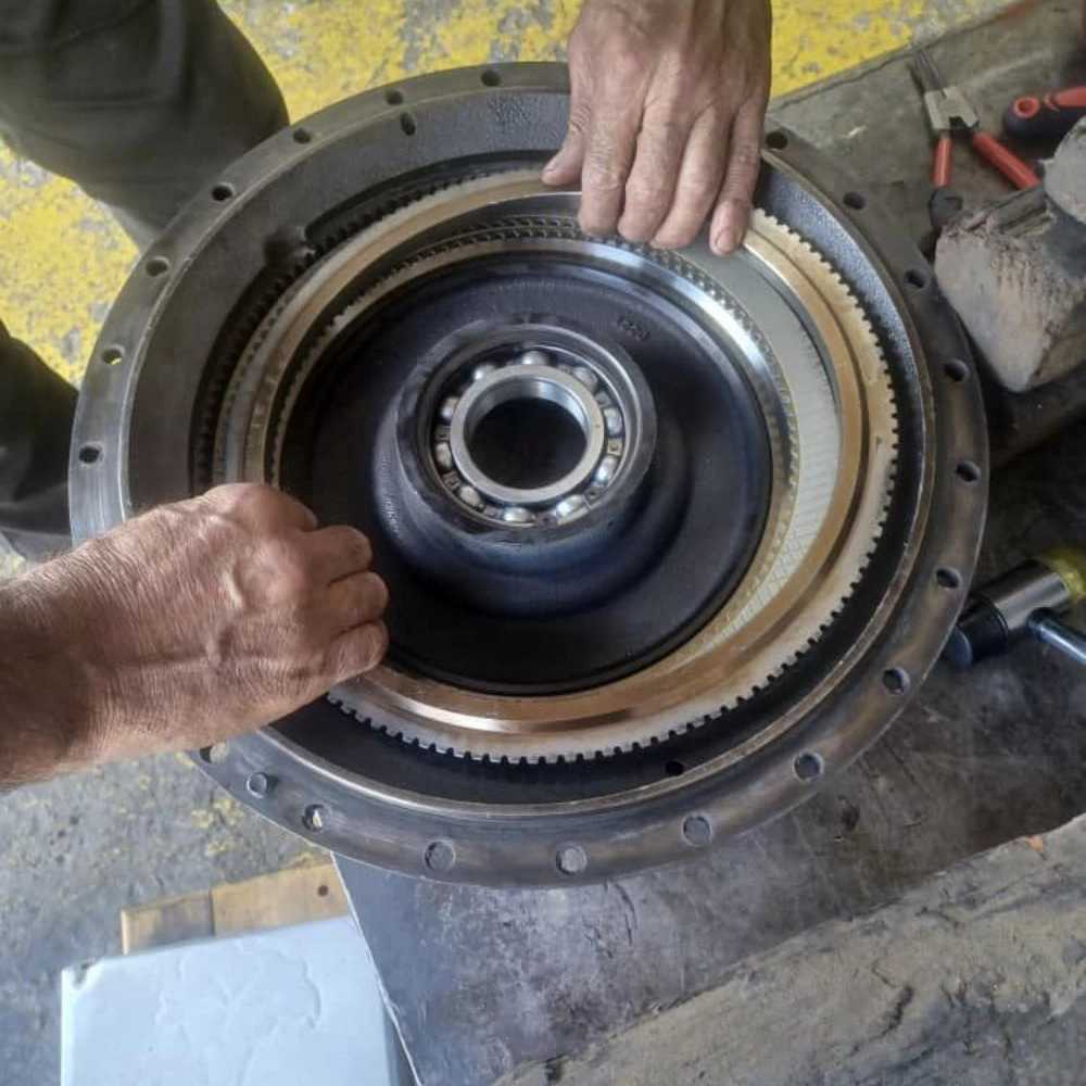تعمیرات تخصصی گیربکس اتوماتیک جرثقیل های هیدرولیک