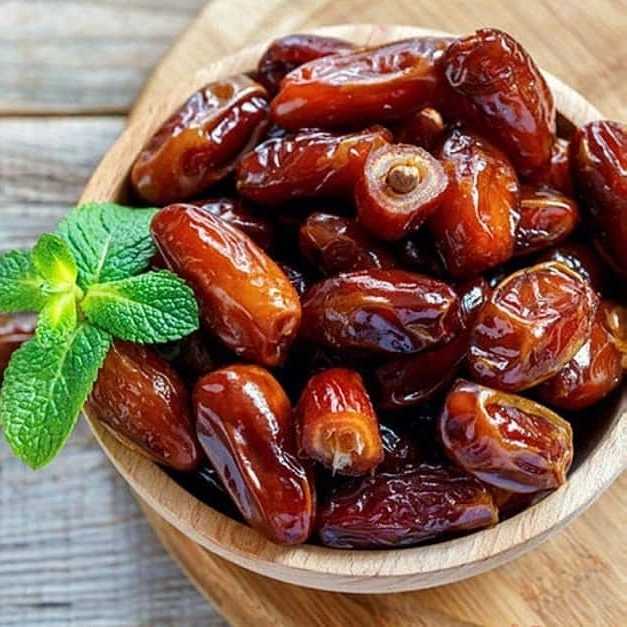 خشکبار آقایی