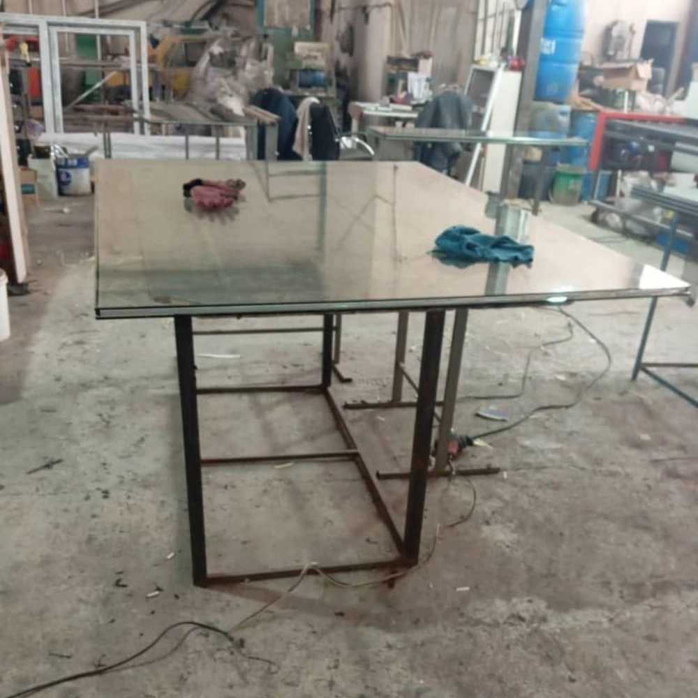 تولیدی یاسدینا