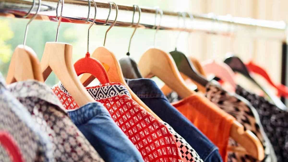 How to identify the original Stoke clothing? Tips from the Stoke Store of Mahabad