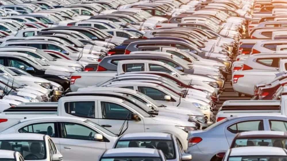 Import of luxury and economical cars by Kiani car merchant