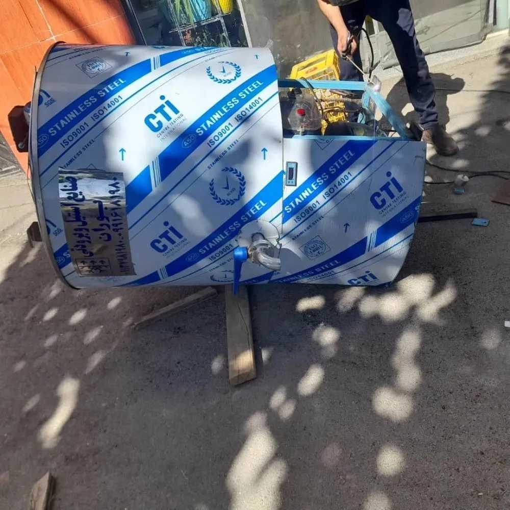 نصب قسمت توزین روی مخزن شیر سردکن