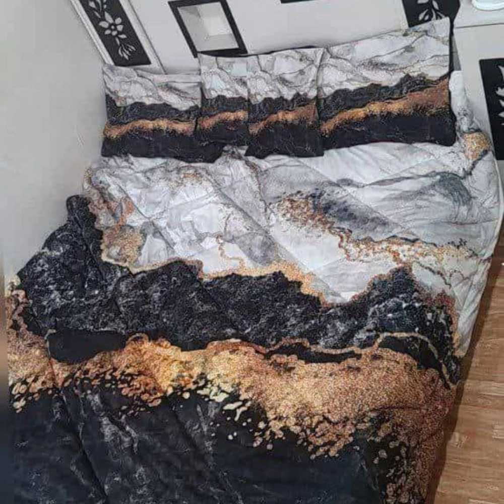 روتختی ست کامل اتاق همراه با فرشینه و اباژور و لوستر