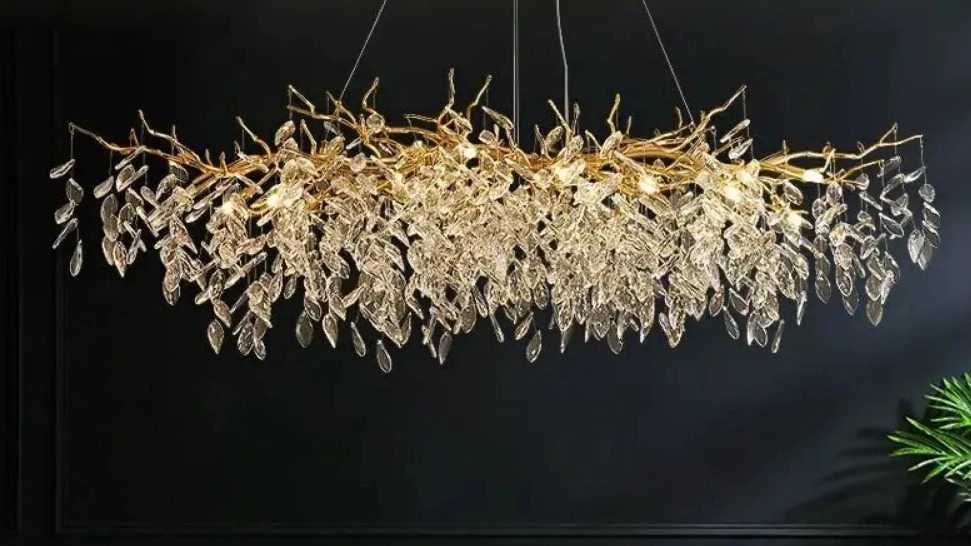 Mr. Luster Gallery, production and sale of chandeliers in Amal