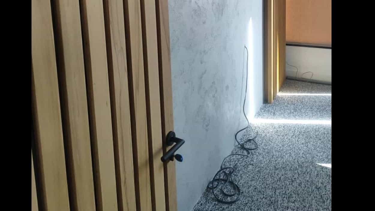 Implementation of Decamocement microcement in Tehran with modern design and high quality