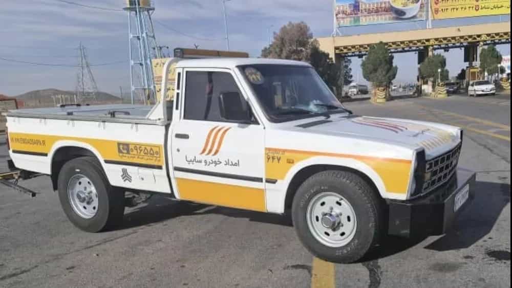 Emdad Khodro Farrokh Shahr is the nearest tow truck at the entrance of Shahrekord