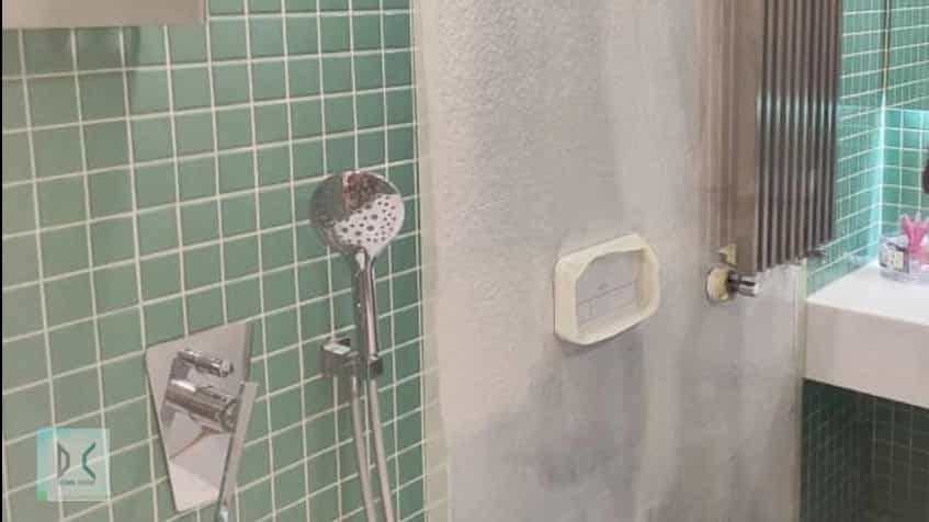 Waterproof microcement in bathroom and sanitary ware, facts, layers and principles of professional implementation