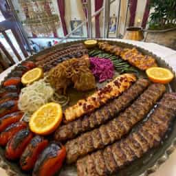 صينية شواء لثلاثة أشخاص