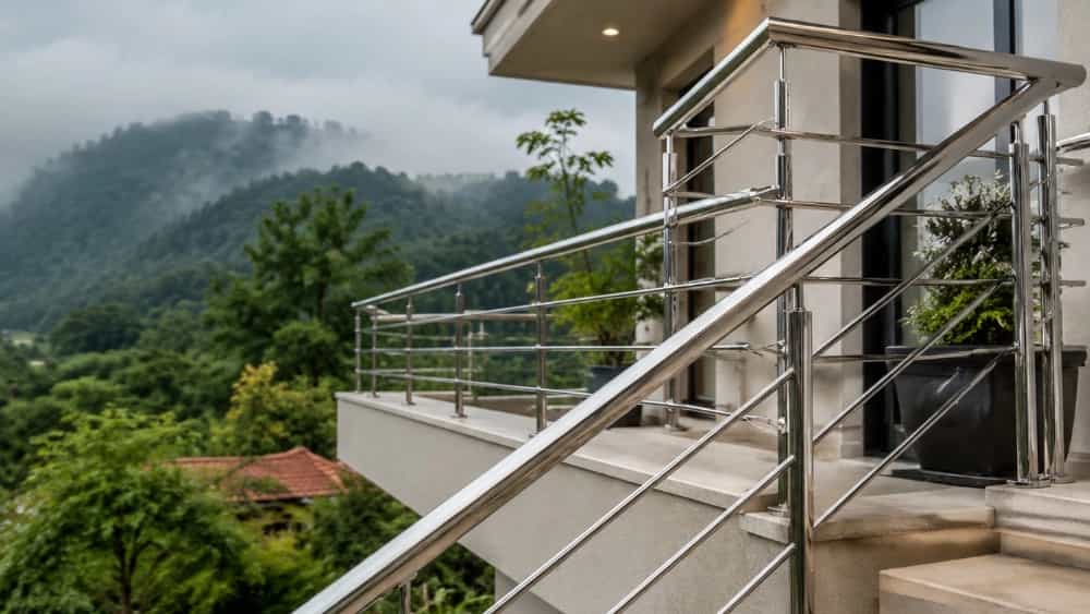 Immediate installation of steel fence by Royasaz office with rustproof guarantee