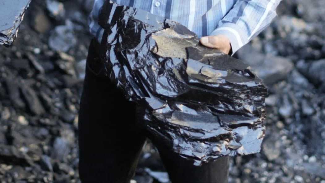 Shabab Zagros Minerals, supply and sale of Gilsonite natural bitumen in Kermanshah