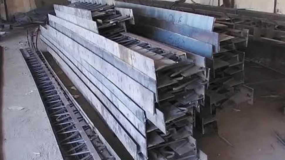 Mishu marine beam manufacturing, production of concrete heel beam and chromite in Shahriar, Tehran
