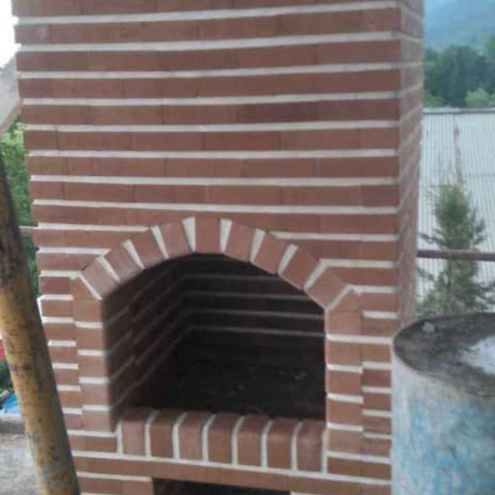 هزینه طراحی و نصب شومینه دکوراتیو در بازسازی ویلاهای قدیمی رامسر