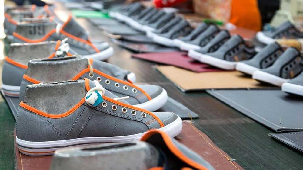 Aras Val, manufacture of footwear industry machinery in Tehran