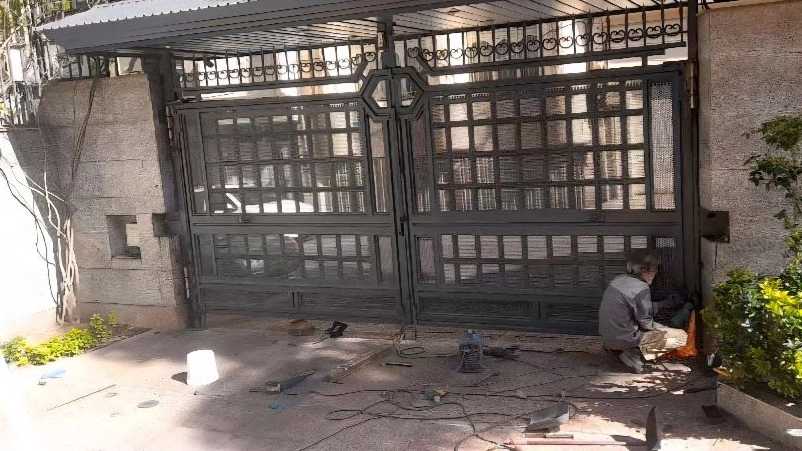 Shirmardi automatic door, repair and sale of automatic glass door and arm jack in Tehran