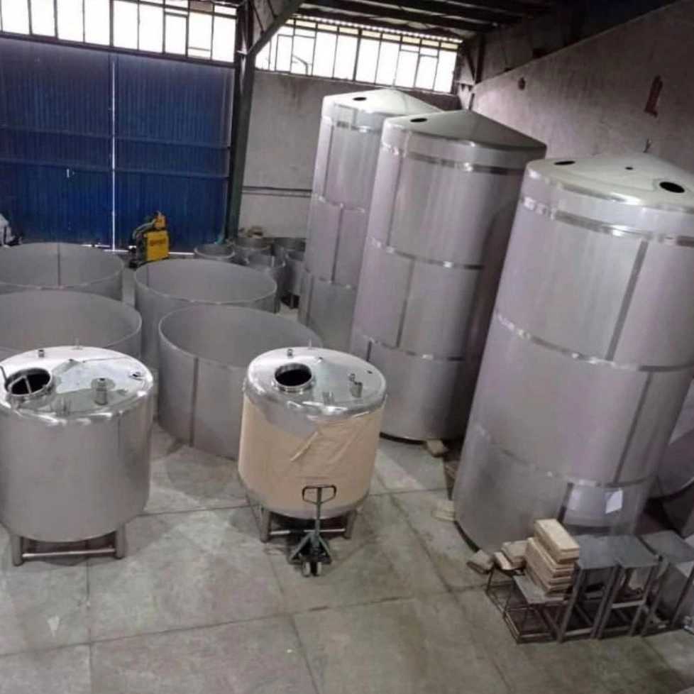 Construction and design of steel tanks