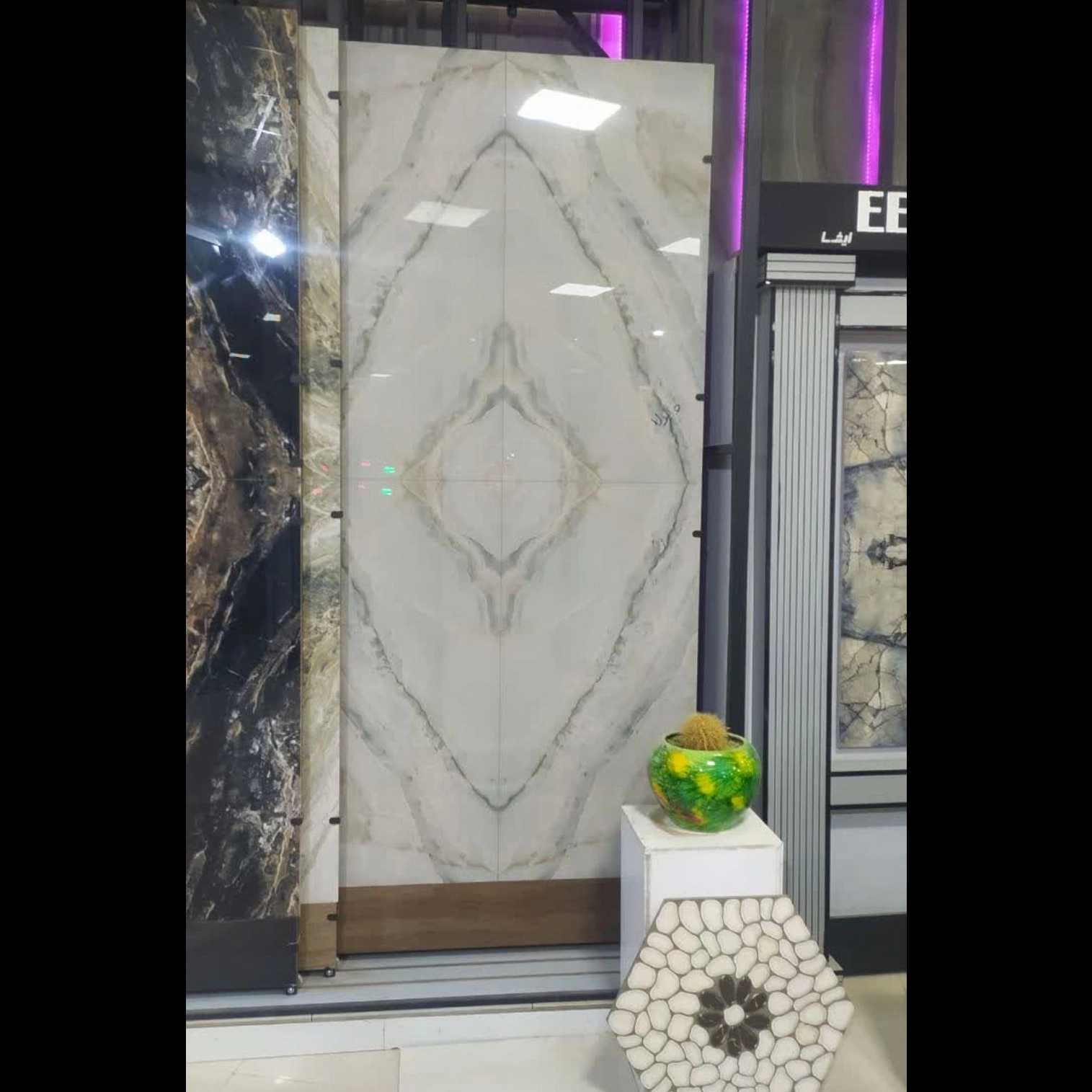 1758179343058.webp