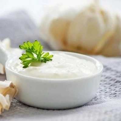 Shallot yogurt