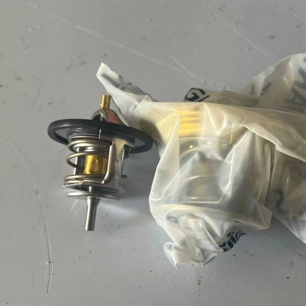 The large and small thermostat