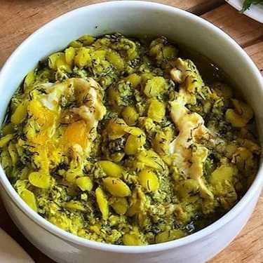 Qatouq bean stew