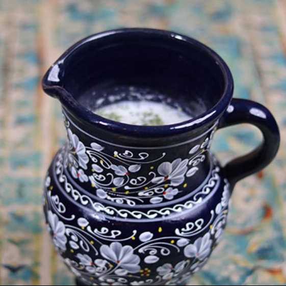 Large Parchi local buttermilk