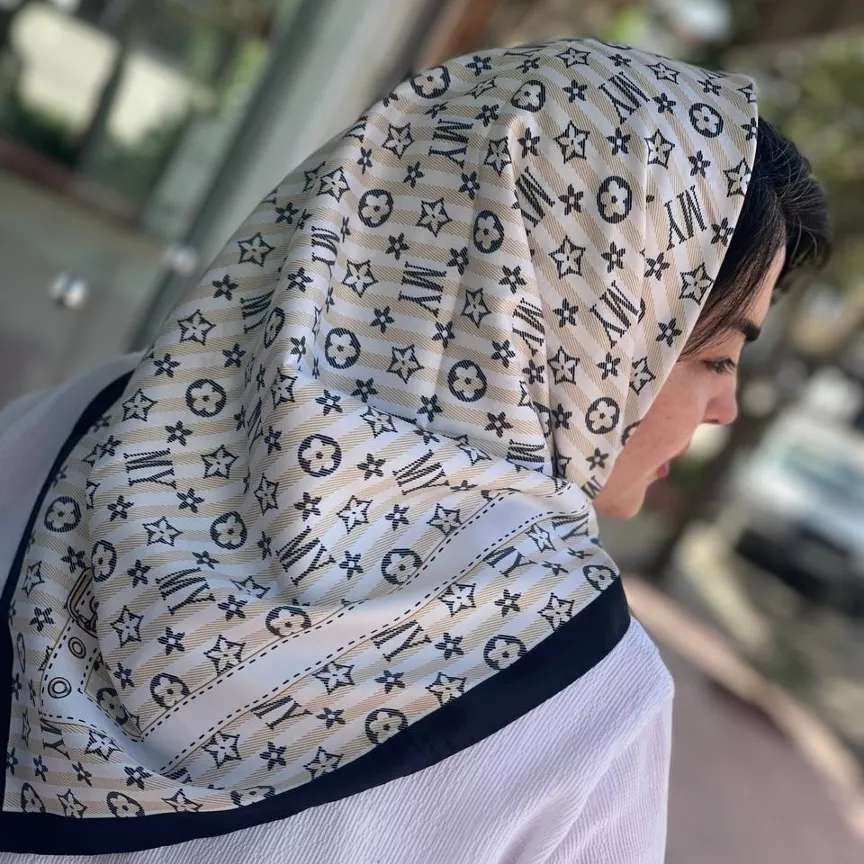 روسری ابریشم