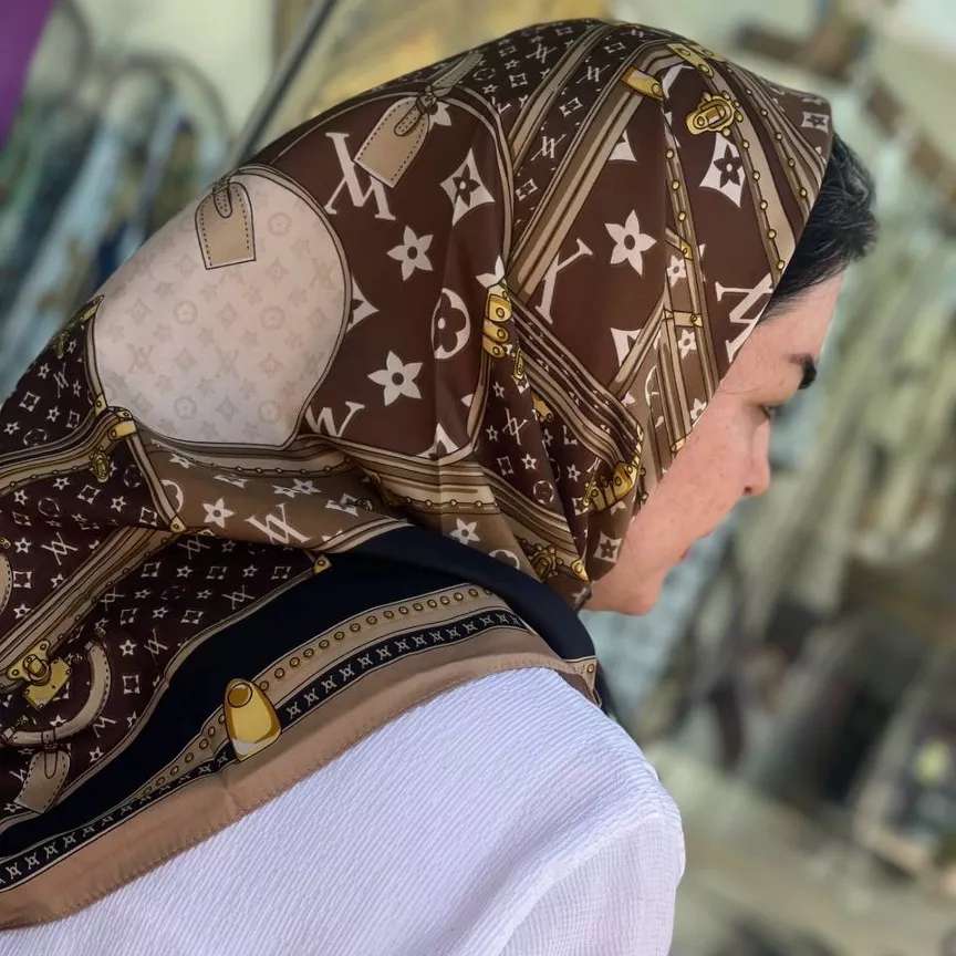 روسری ابریشم