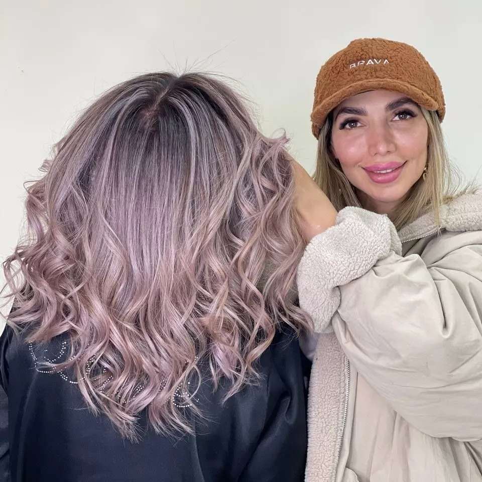 رنگ و لایت