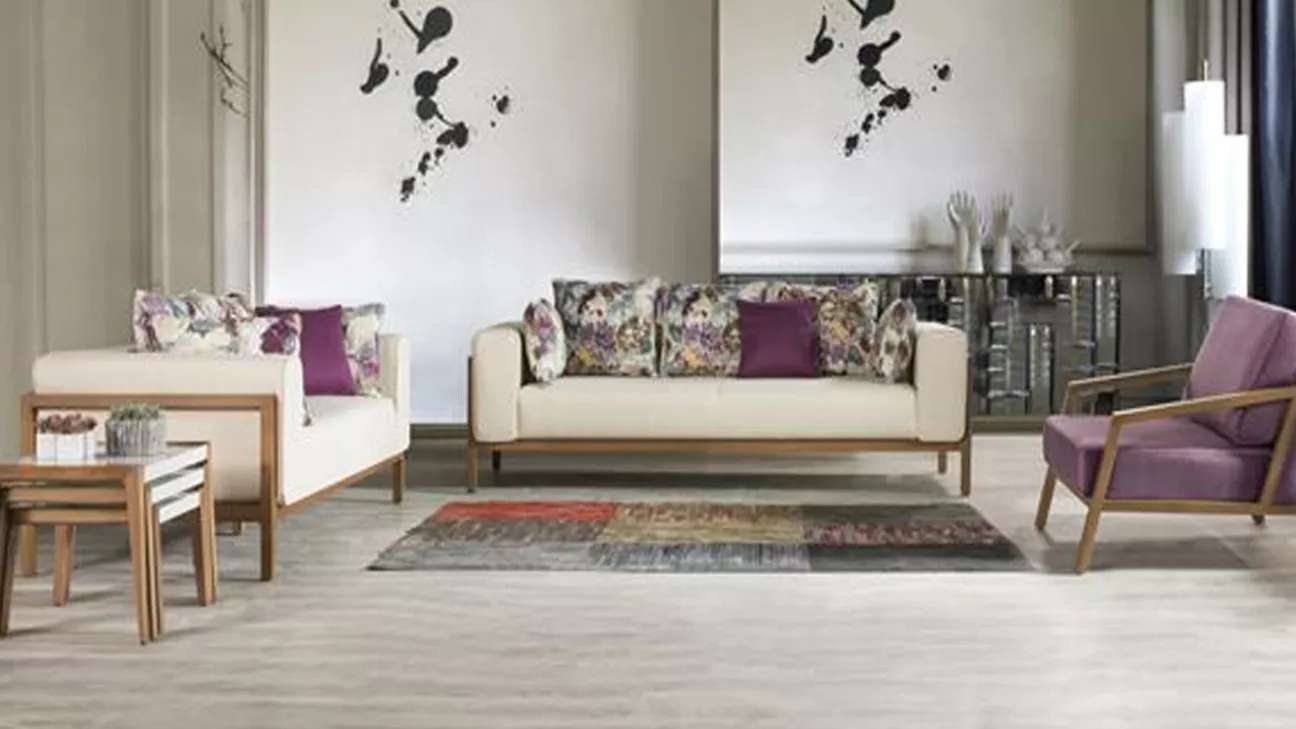 Furniture in Eight Heavens