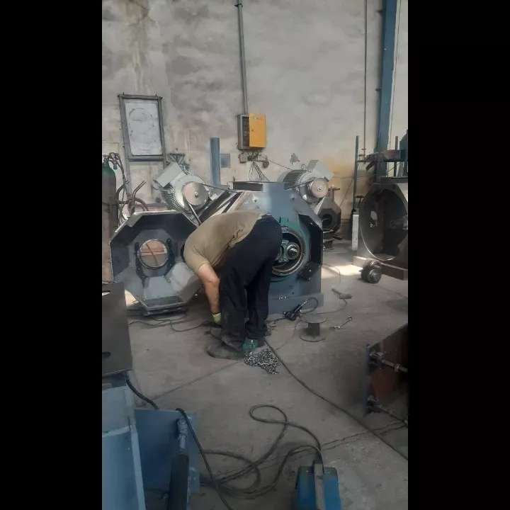 گروه فنی مهندسی آراد