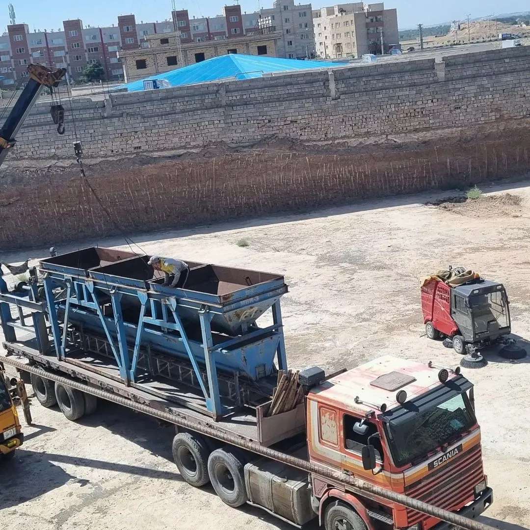 ساخت و فروش انواع دستگاههای بچینگ پلانت نو و اورهال شده. خرید و فروش انواع سیلو ی سيمان. خرید دستگاه بچینگ استوک در تمام نقاط کشور. بامدیریت فروش‌ و بازرگانی 09124898275و۰۹۳۶۱۶۷۸۰۰۴ ايماني