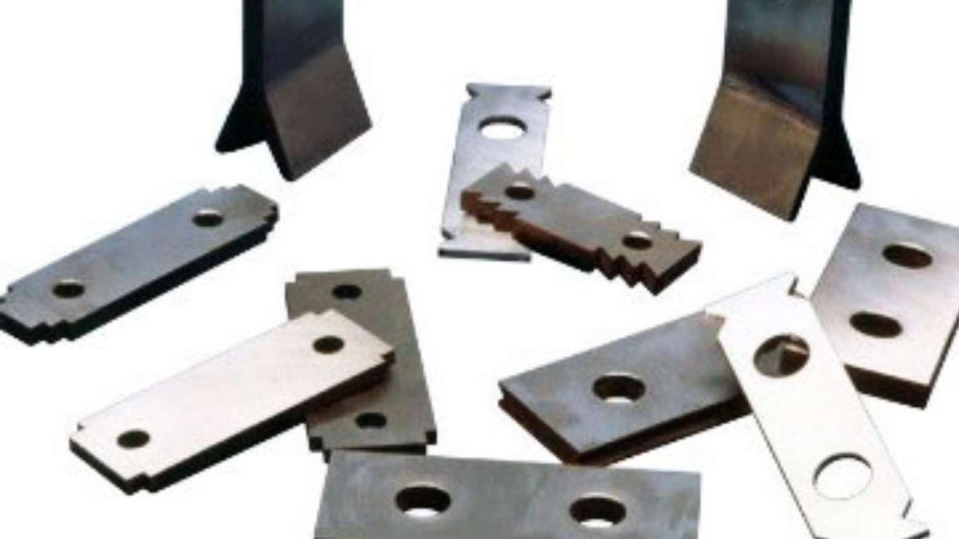 Mill blade and mesh